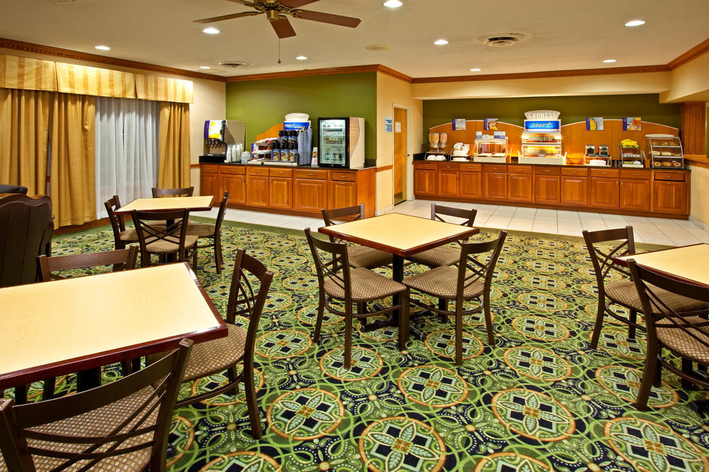 Holiday Inn Express Hotel & Suites האריסון מראה חיצוני תמונה